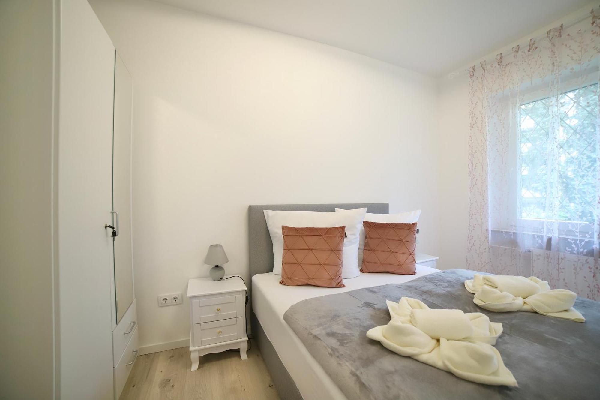 Exsklusiv Apartment Im Mittelpunkt Baden-Baden Luaran gambar